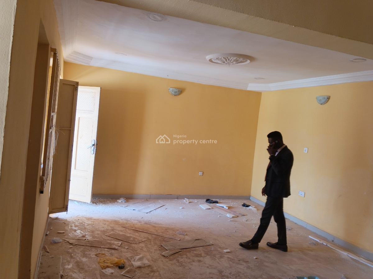 Beautiful 2 Bedroom, Dawaki, Gwarinpa, Abuja, Flat / Apartment for Rent