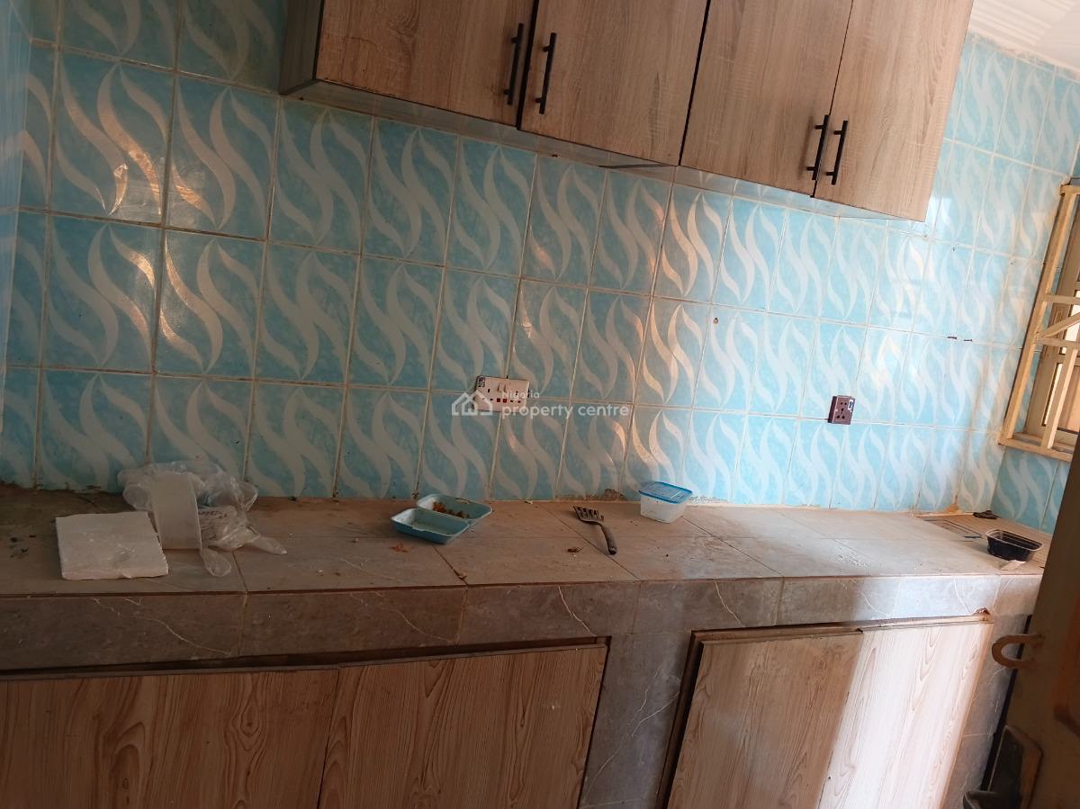 Beautiful 2 Bedroom, Dawaki, Gwarinpa, Abuja, Flat / Apartment for Rent