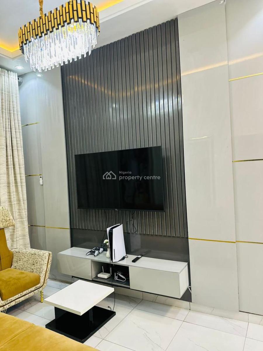 Luxury 4 Bedroom Fully Detached Duplex with Ps5, and Self Compound., Lekki, Lagos, Flat / Apartment Short Let