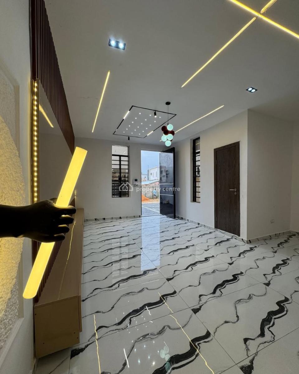 4 Bedroom Semi-detached House, Ikota, Lekki, Lagos, Semi-detached Duplex for Sale