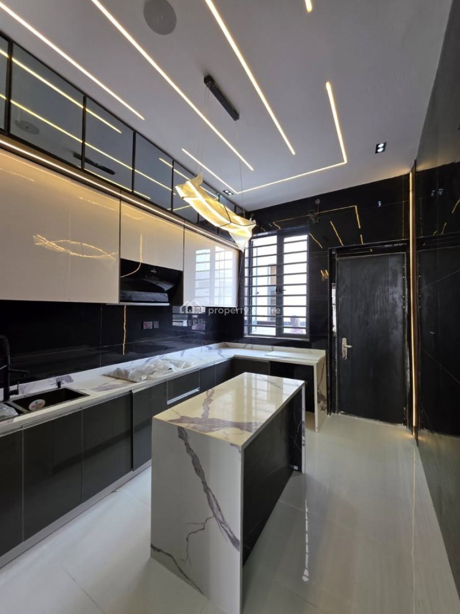 Executive Luxurious 4-bedrooms Deluxe Fully Detached Triplex with Bq, Ajah, Lekki, Lagos, Detached Duplex for Sale