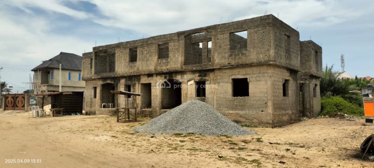 Uncompleted 4-unit 2-bedroom Flats + 4 Room & Parlour Units, Awoyaya, Ibeju Lekki, Lagos, Flat / Apartment for Sale