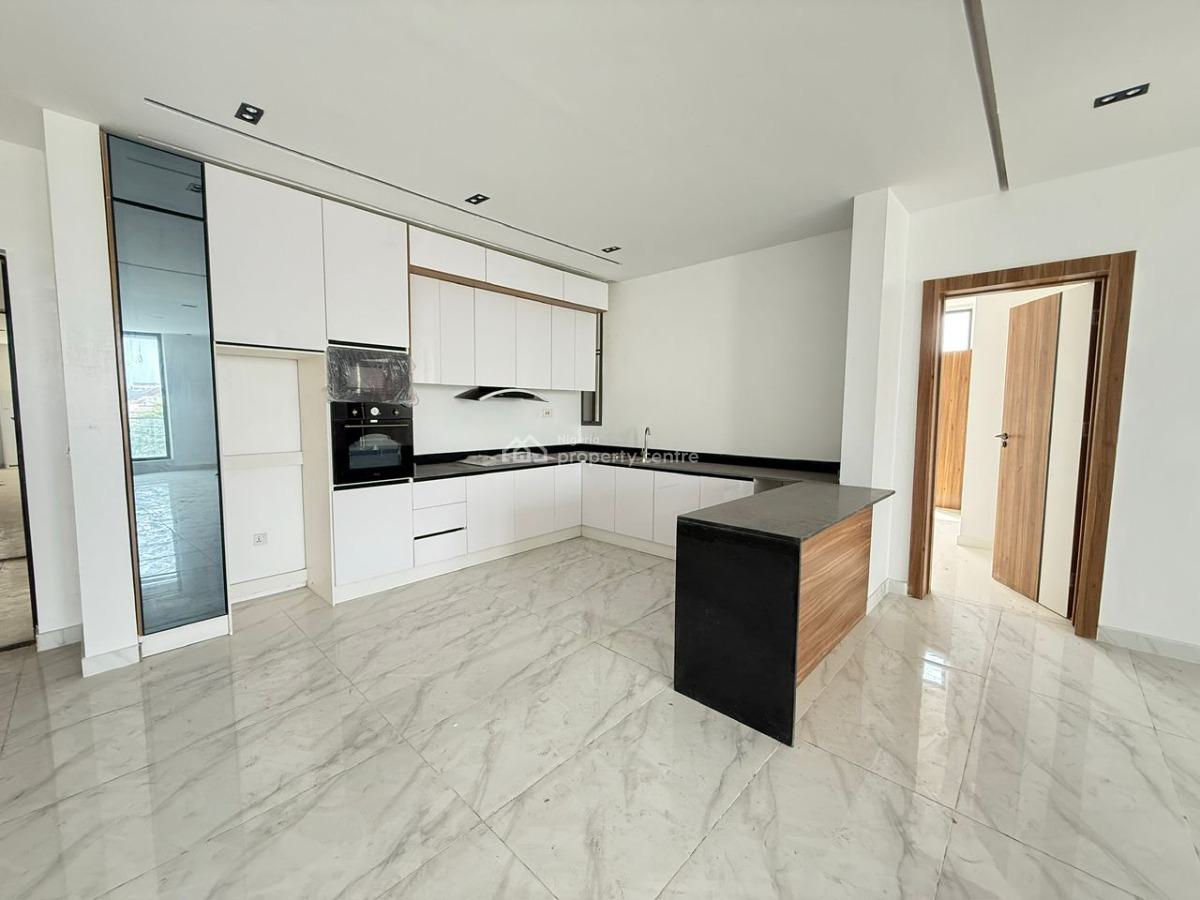 Luxury 2 Bedroom Apartment with Swimming Pool, Gym & Elevator, Residential Axis of Lekki Phase 1, Lagos., Lekki, Lagos, Flat / Apartment for Sale