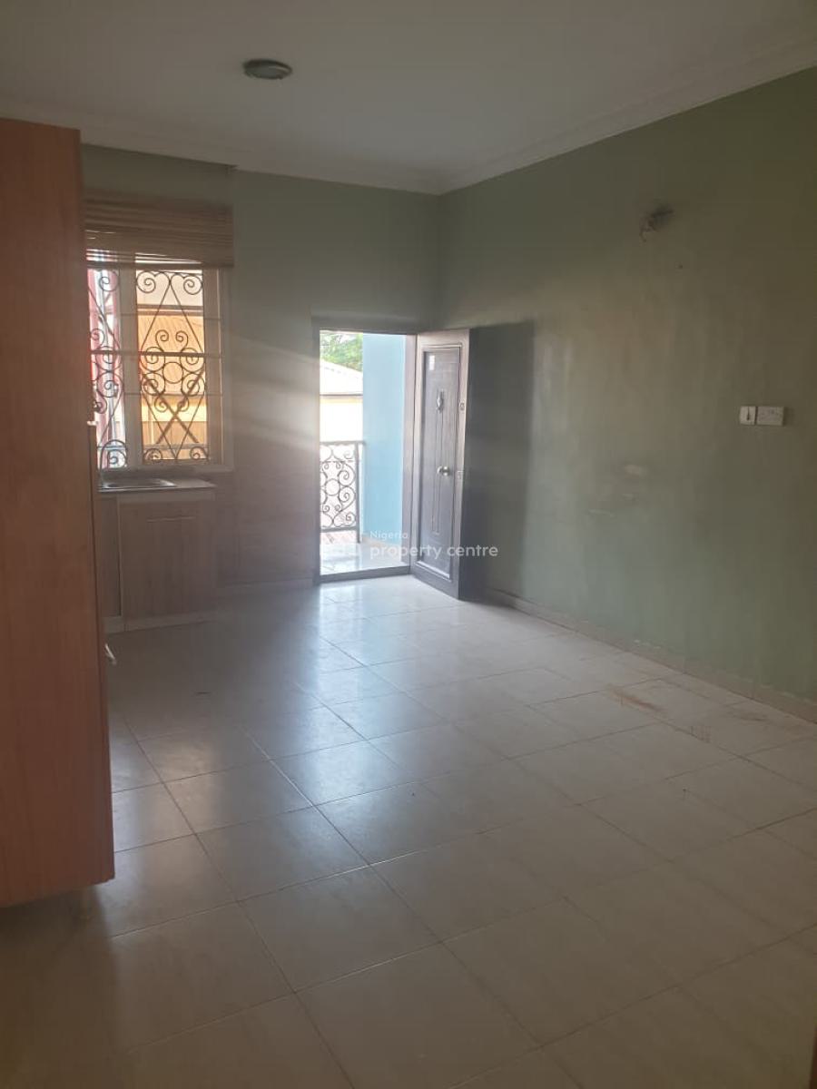 Luxury 3bedroom Self Compound at Magodo Phase 2 Gra, Gra Phase 2, Magodo, Lagos, Flat / Apartment for Rent