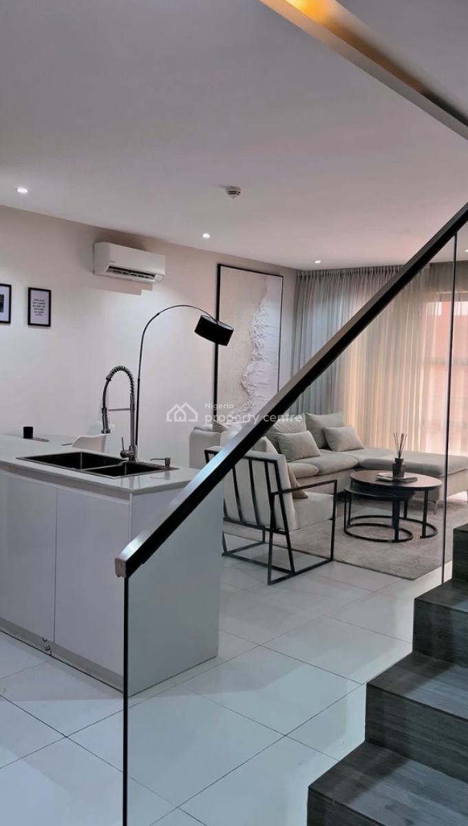 Two Bedrooms Maisonette, Lekki Phase 1, Lekki, Lagos, Flat / Apartment Short Let