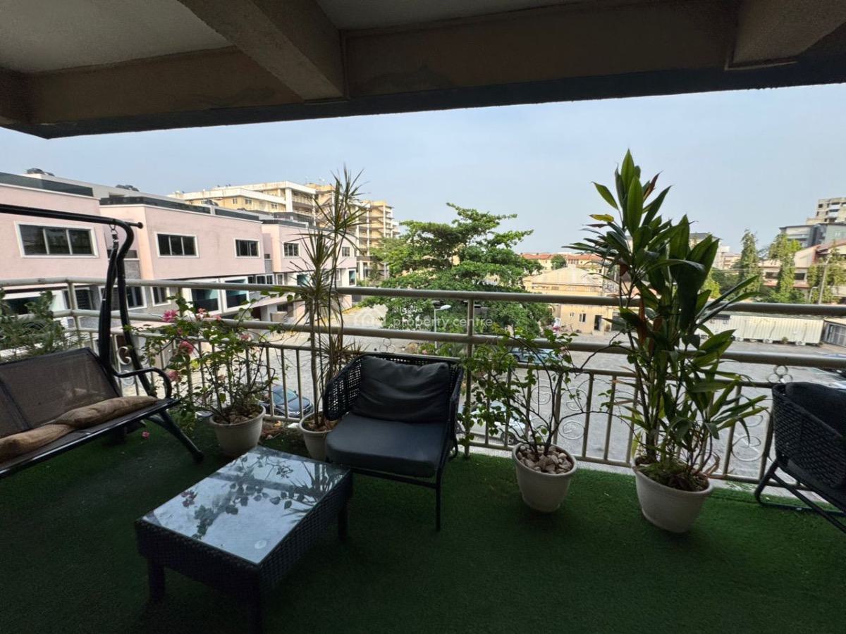 Luxury 3 Bedroom Apartment, Off Admiralty Road, Lekki Phase 1, Lekki, Lagos, Flat / Apartment for Sale