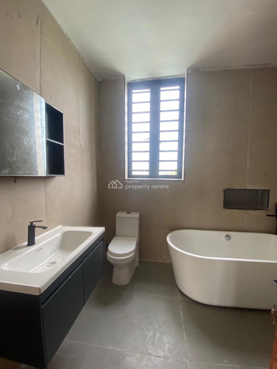 5 Bedroom Semi Detached Duplex with Bq & Pool, Lekki Phase 1, Lekki, Lagos, Semi-detached Duplex for Sale