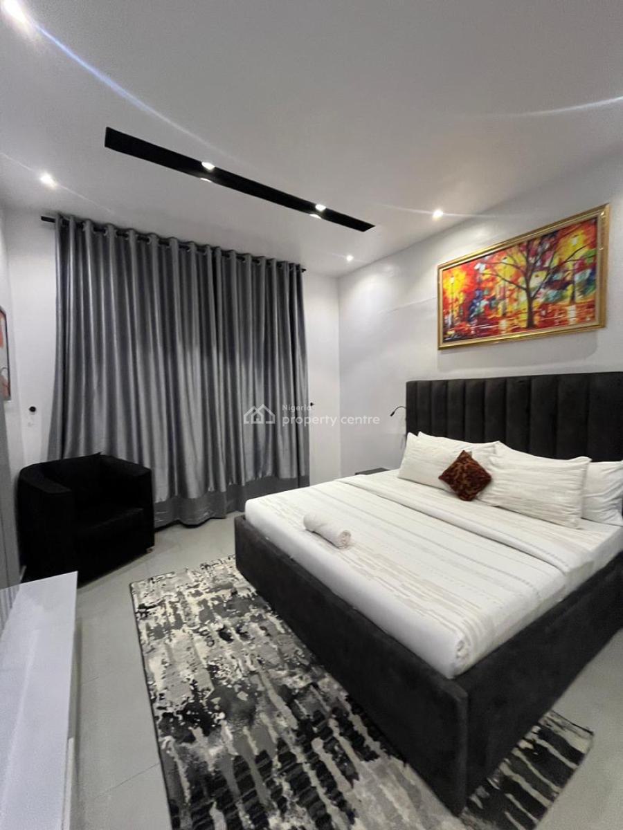 Beautiful and Newly Renovated 2 Bedrooms Penthouse with Snooker,  & P, Lekki Phase 1, Lekki, Lagos, Flat / Apartment Short Let