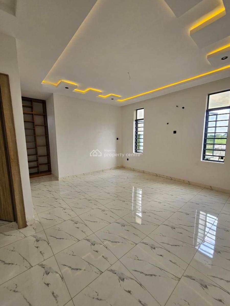 Stunning 4 Bedrooms Fully Detached Duplex, Along Lagos Ibadan Expressway, Mowe Town, Ogun, Detached Duplex for Sale