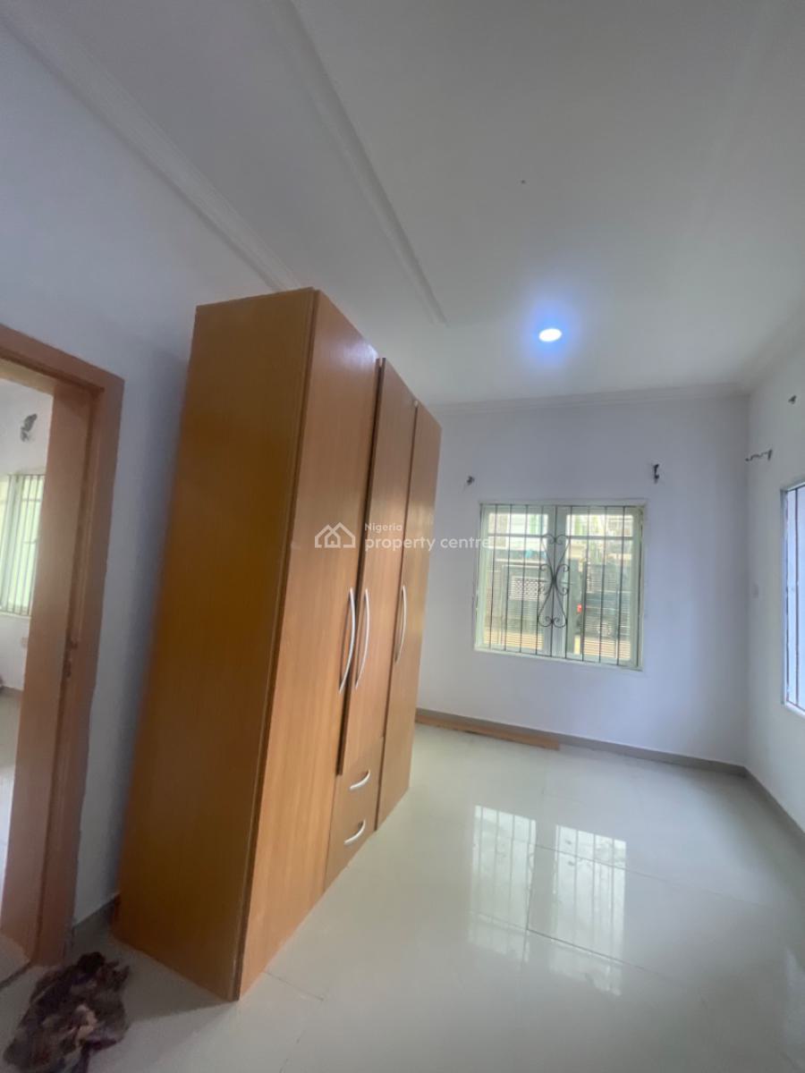 This Beautifully Crafted Wooden 3-bedroom Residence, Ikota Gra, Ikota, Lekki, Lagos, Flat / Apartment for Rent
