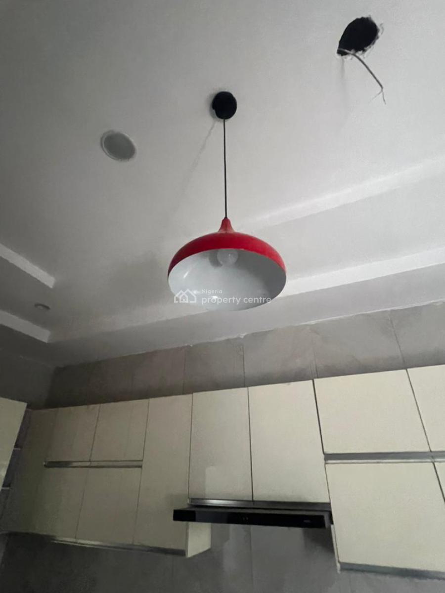 Standard 5 Bedroom Detached Duplex with Bq, Gra Phase 2, Magodo, Lagos, Detached Duplex for Sale