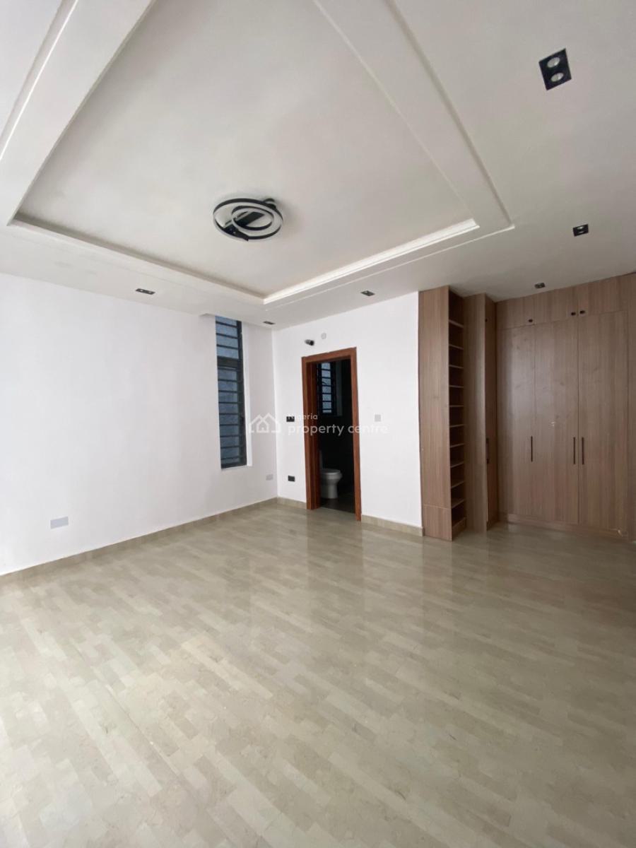 5 Bedroom Semi Detached Duplex with Bq & Pool, Lekki Phase 1, Lekki, Lagos, Semi-detached Duplex for Sale