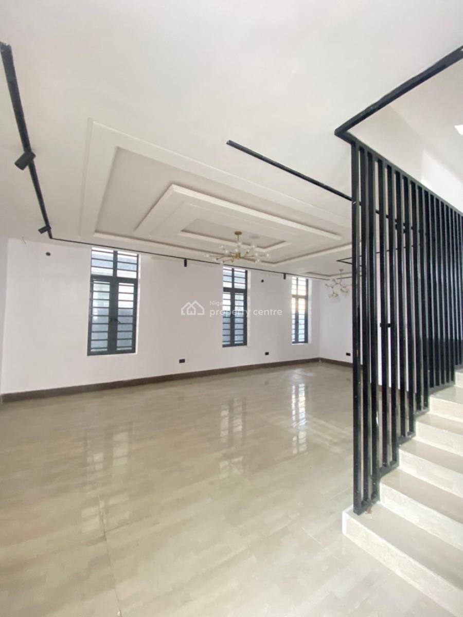 5 Bedroom Semi Detached Duplex with Bq & Pool, Lekki Phase 1, Lekki, Lagos, Semi-detached Duplex for Sale
