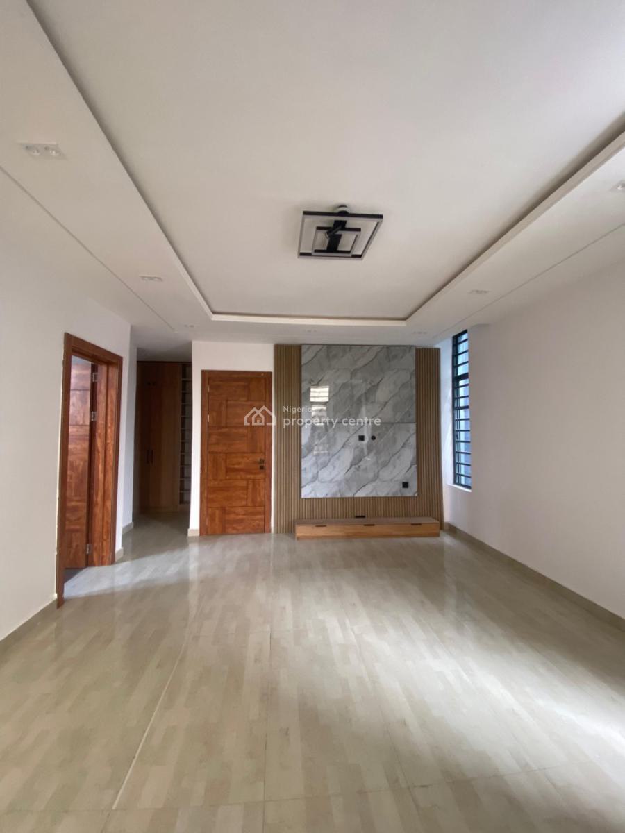 5 Bedroom Fully Detached Detached with Bq, Lekki Phase 1, Lekki, Lagos, Detached Duplex for Sale
