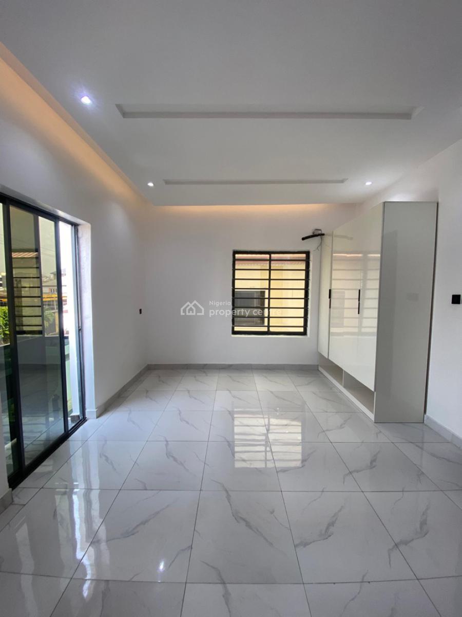 3 Bedroom Flat, Lekki Phase 1, Lekki, Lagos, Flat / Apartment for Sale