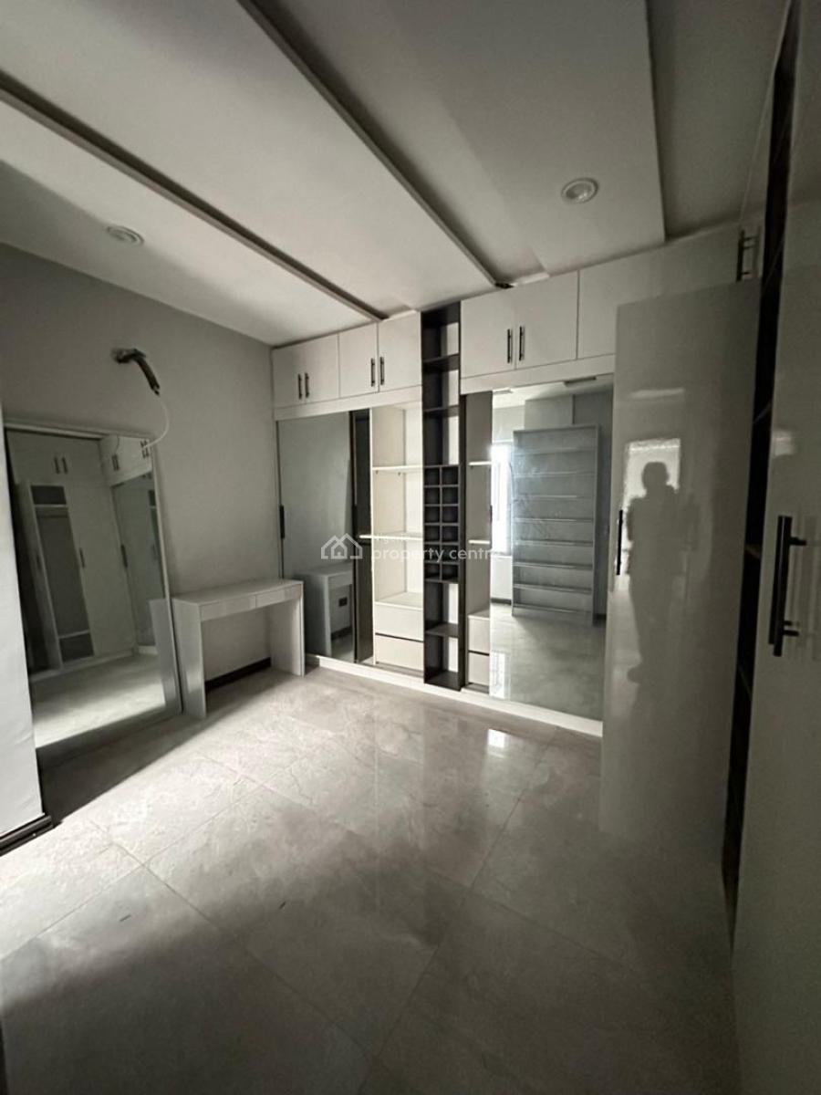 Ultra-luxury 5 Bedroom Maisonette Penthouse with Swimming Pool, Cinema, Lekki Phase 1, Lekki, Lagos, Flat / Apartment for Sale