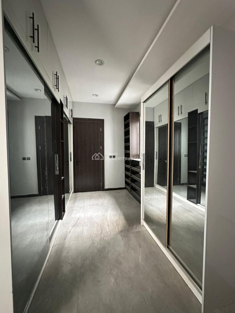 Luxury 4 Bedroom Penthouse with Swimming Pool, Gym, Cinema, Study, Lekki Phase 1, Lekki, Lagos, Flat / Apartment for Sale