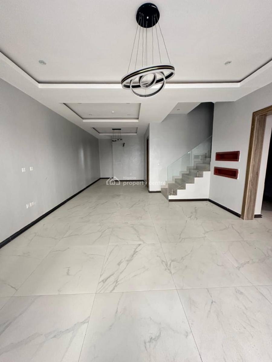 Newly Built Luxury 4 Bedroom Maissonette with Swimming Pool and Staff, Lekki Phase 1, Lekki, Lagos, Flat / Apartment for Sale