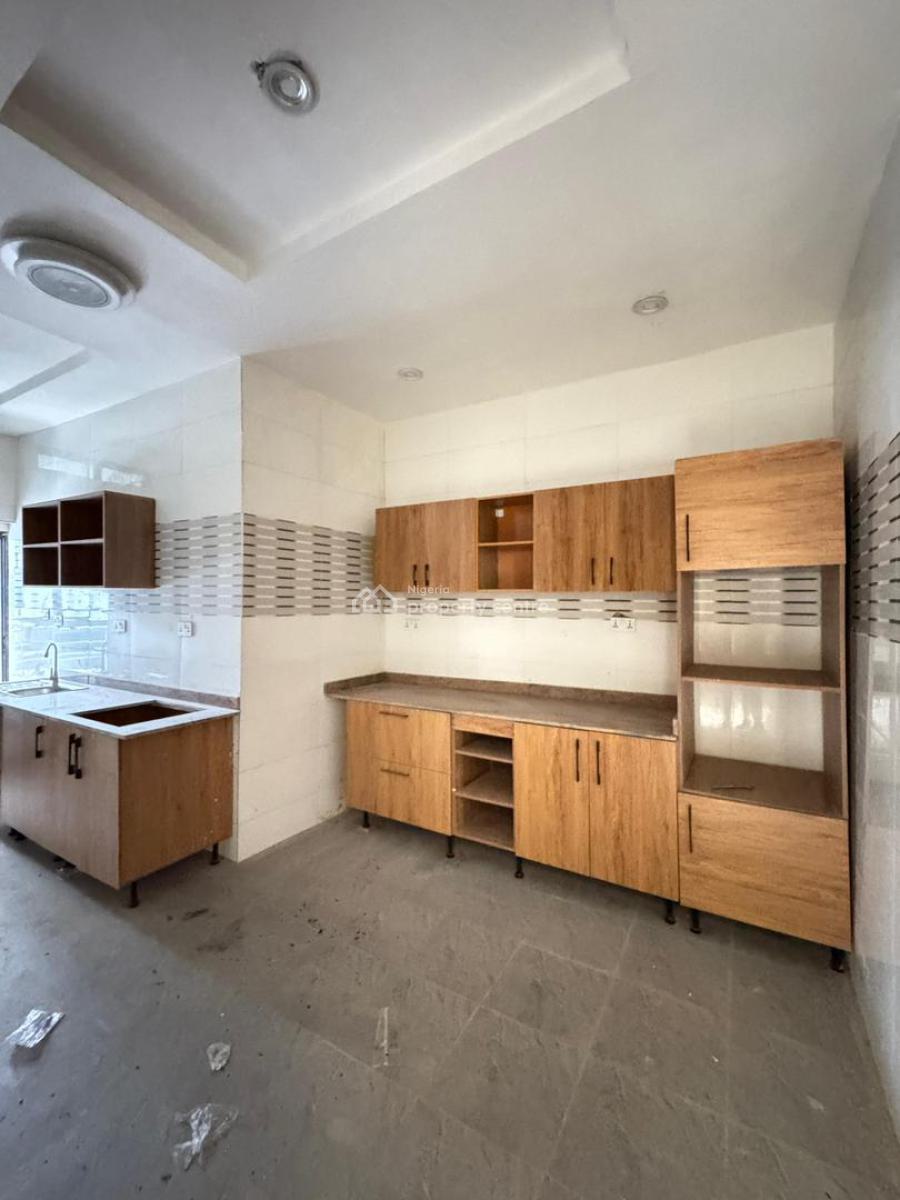 Newly Built 3 Bedroom Apartment, Yaba, Lagos, Flat / Apartment for Sale