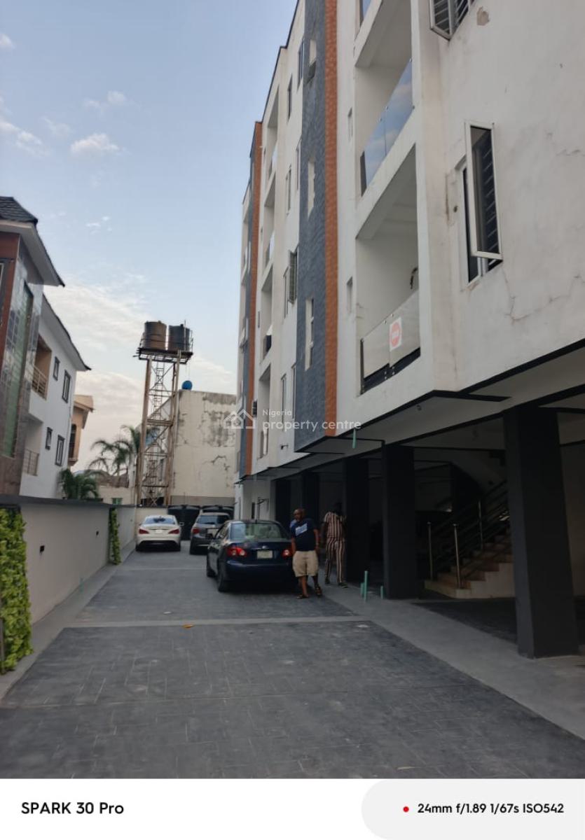 Luxury 2 Bedrooms Serene & Clean Apartments, Ibrahim Odofin Street, Agungi, Lekki, Lagos, Flat / Apartment for Rent