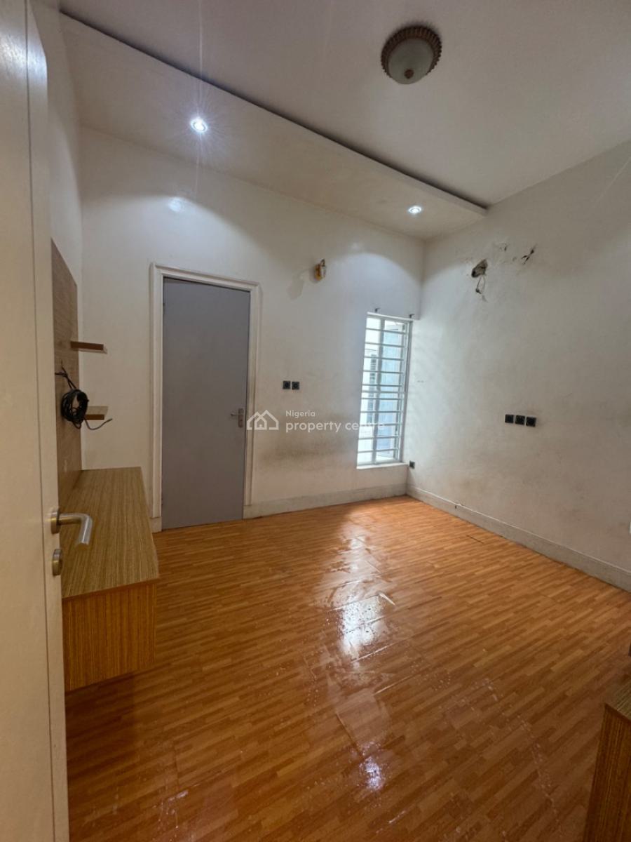 Room and Parlor ( Mini Flat), Orchid Road, Van Daniel Estate, Lekki, Lagos, Mini Flat (room and Parlour) for Rent