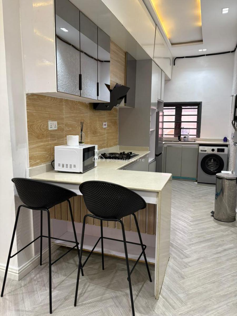 Luxury 2 Bedrooms Apartment with 5gb High-speed Wifi, Ikate, Lekki, Lagos, Flat / Apartment Short Let