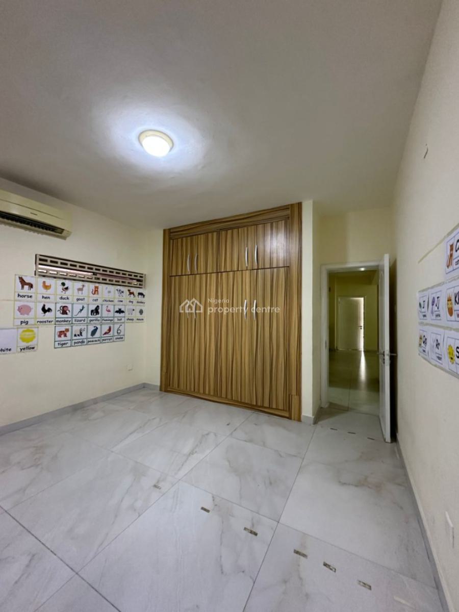 Massive 4 Bedrooms, Off Bourdillon Road, Old Ikoyi, Ikoyi, Lagos, Terraced Duplex for Rent