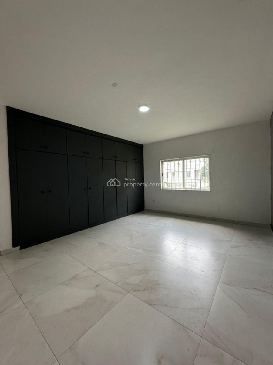 Massive 4 Bedrooms, Off Bourdillon Road, Old Ikoyi, Ikoyi, Lagos, Terraced Duplex for Rent