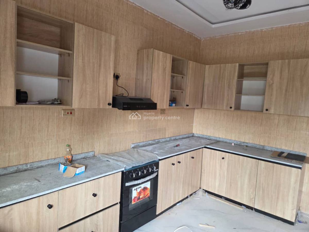 Luxurious 3 Bedroom Terraced Duplex, Medorf Residence, Alagbaka Gra, Akure, Ondo, Terraced Duplex for Sale