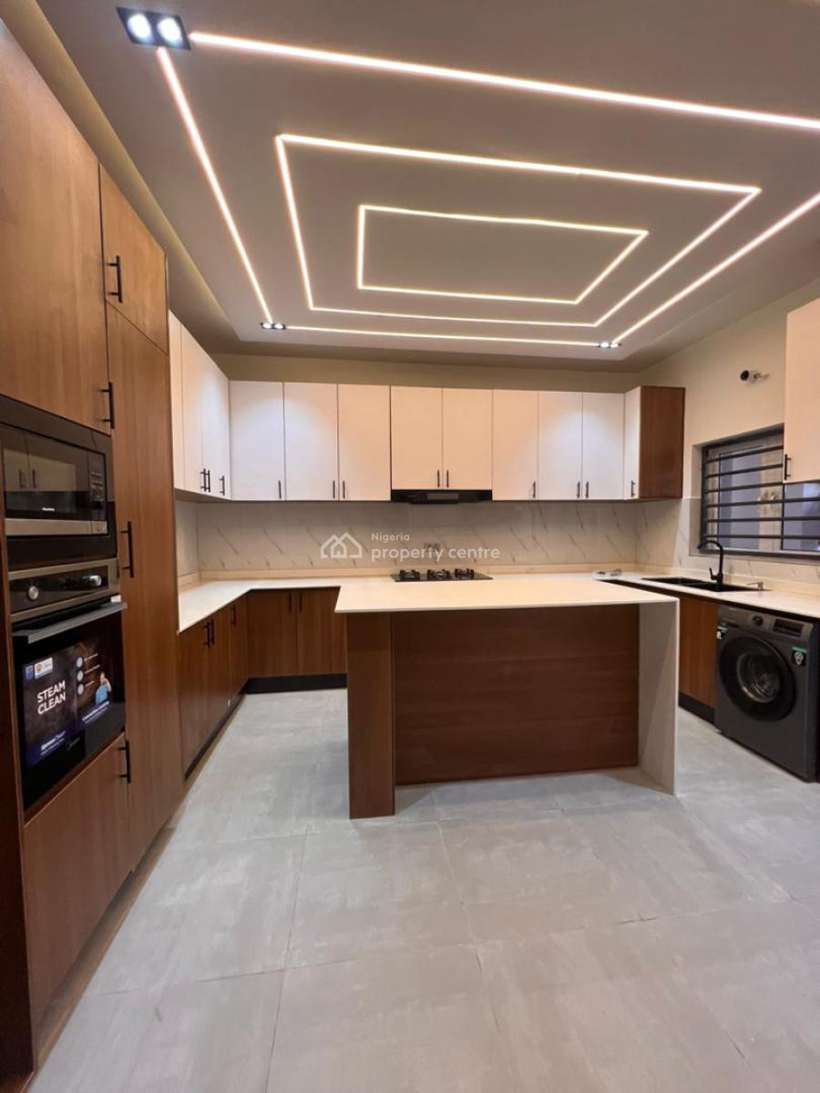 Luxury 3 Bedrooms Flat with 2 Living Rooms and Bq, Wuye, Abuja, Flat / Apartment for Rent