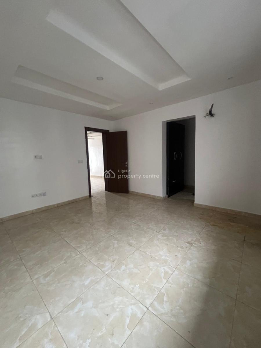 4 Bedroom Terrace with Bq  Pool and Gym, Lekki Phase 1, Lekki, Lagos, Terraced Duplex for Rent