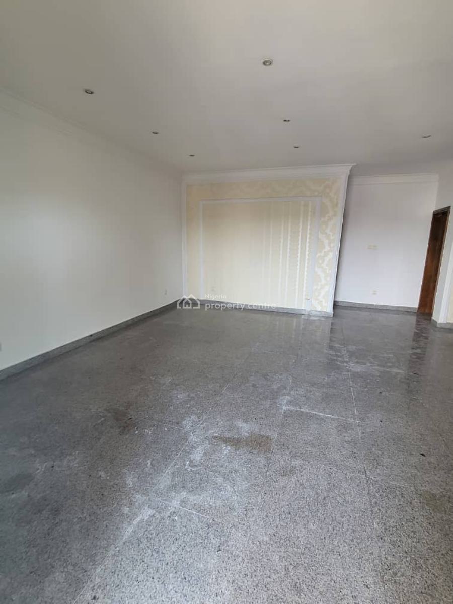 Serviced 2bedroom Penthouse, Lekki Phase 1, Lekki, Lagos, Flat / Apartment for Rent