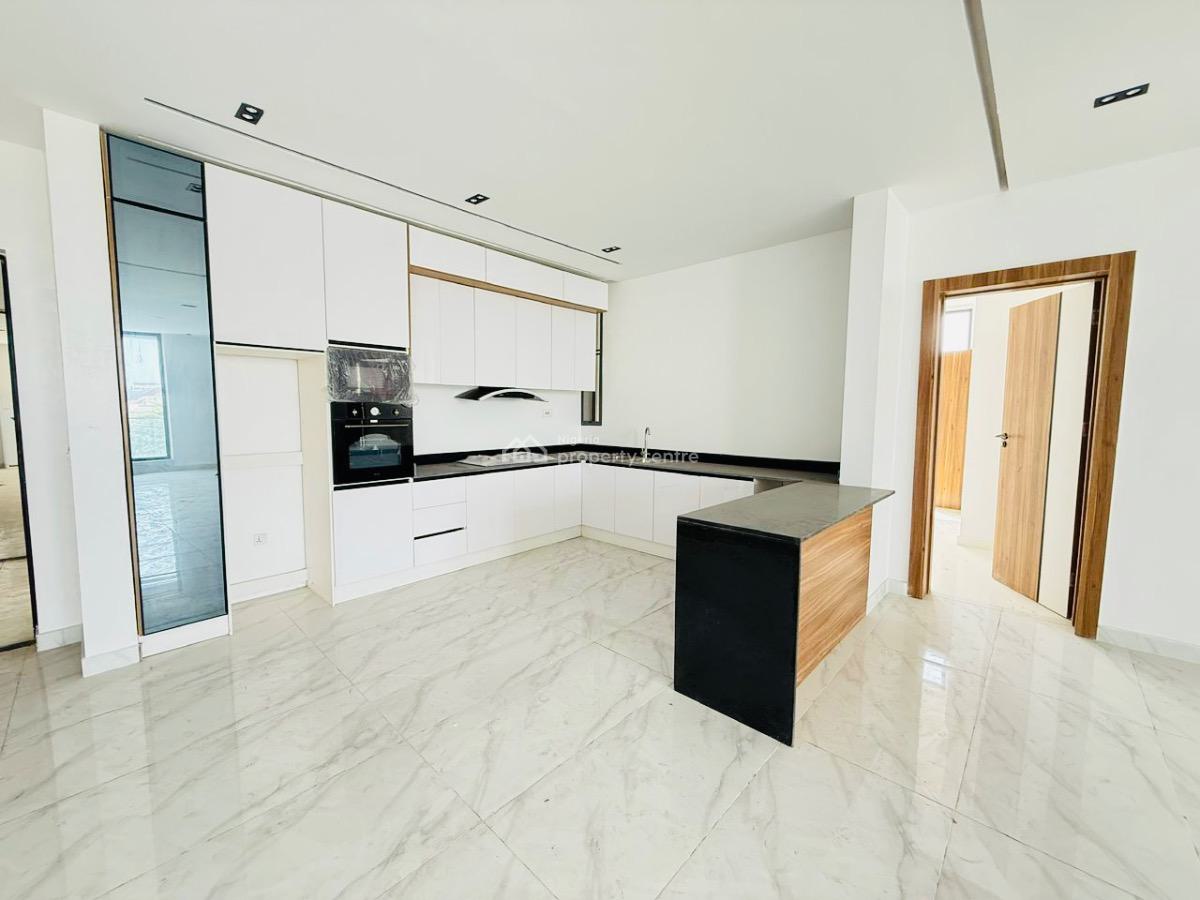 Luxury 2 Bedroom Apartment with Pool and Gym, Lekki Phase 1, Lekki, Lagos, House Joint Venture