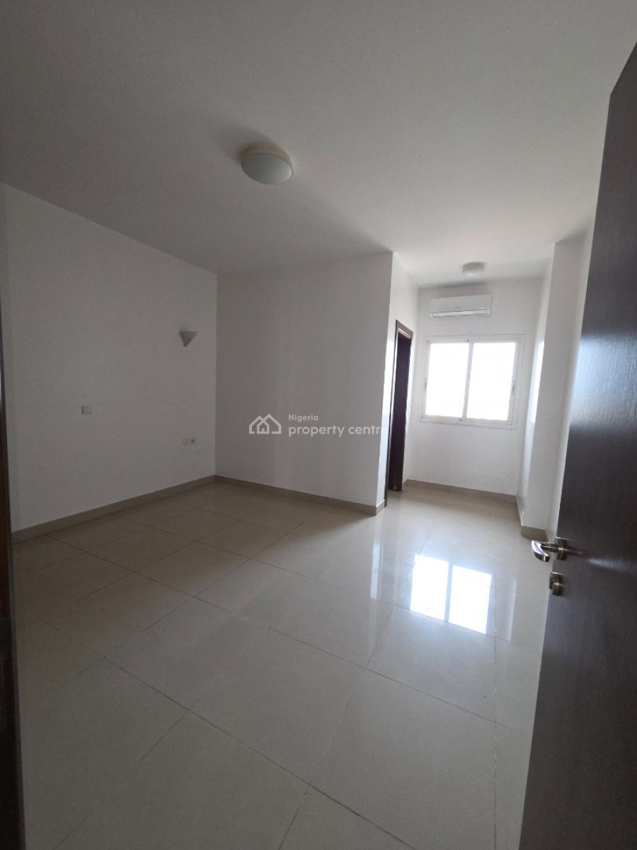 a Fully Serviced & Lovely  3 Bedroom Apartment with a Room Bq, Old Ikoyi, Ikoyi, Lagos, Flat / Apartment for Rent