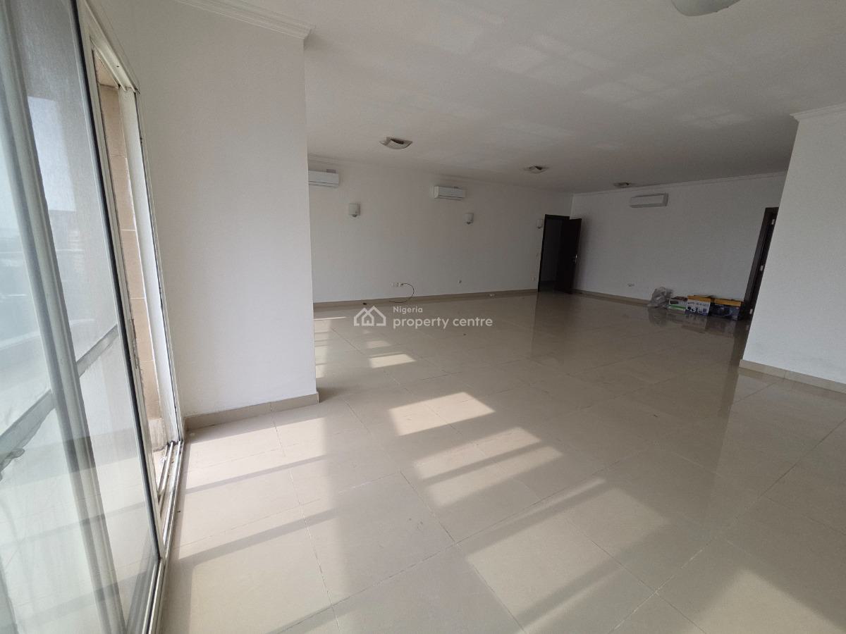 a Fully Serviced & Lovely  3 Bedroom Apartment with a Room Bq, Old Ikoyi, Ikoyi, Lagos, Flat / Apartment for Rent