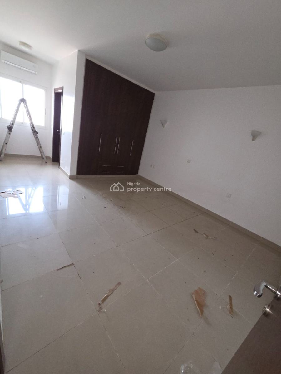 a Fully Serviced & Lovely  3 Bedroom Apartment with a Room Bq, Old Ikoyi, Ikoyi, Lagos, Flat / Apartment for Rent