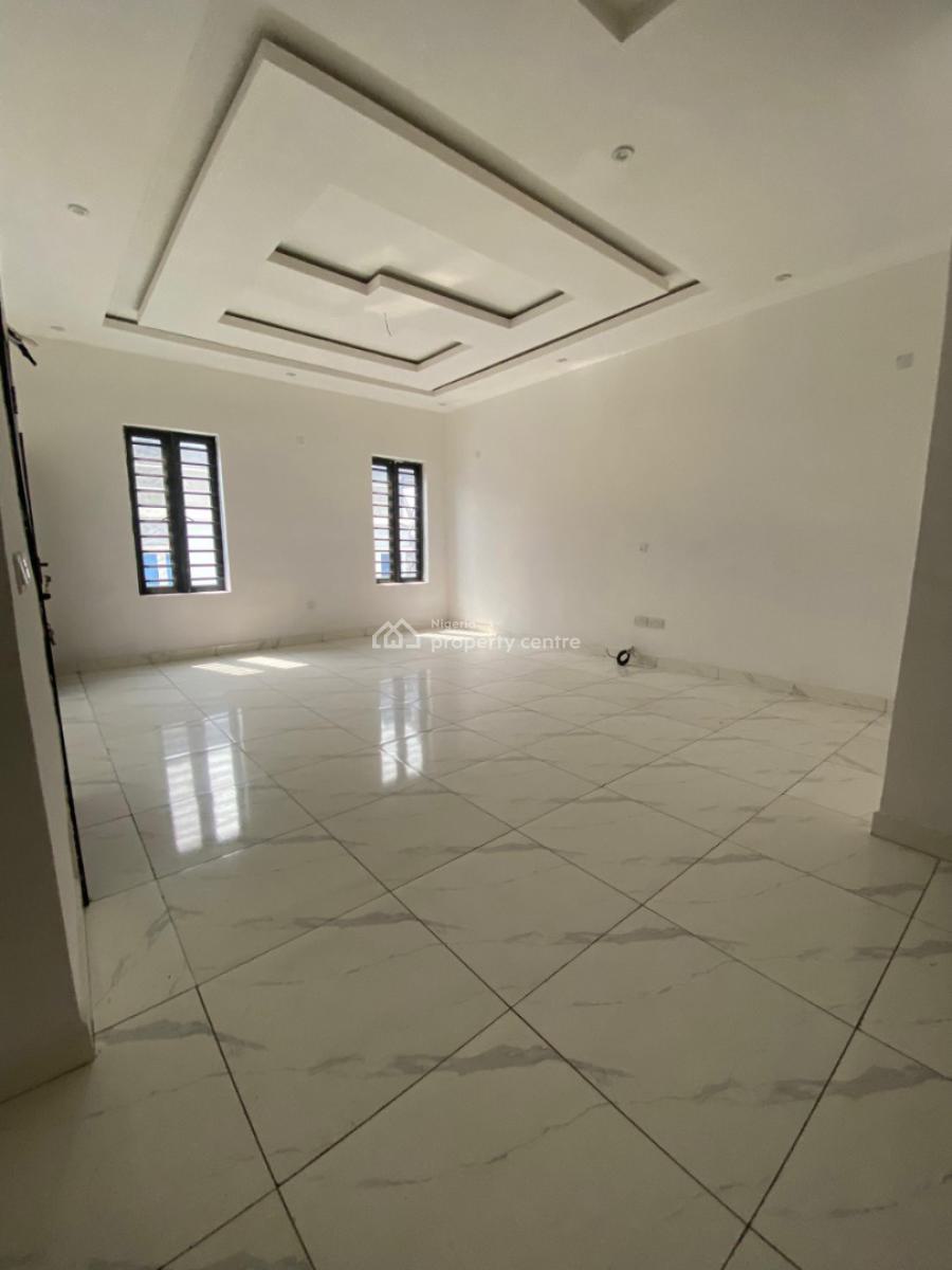 3 Bedroom Apartment, 3rd Floor, Oral Estate, Ikota, Lekki, Lagos, Flat / Apartment for Rent