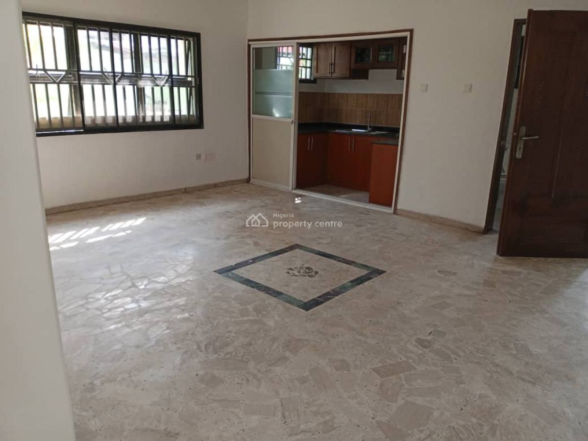 a  Well Maintained 2 Bedroom  Apartment, Osapa, Lekki, Lagos, Flat / Apartment for Rent