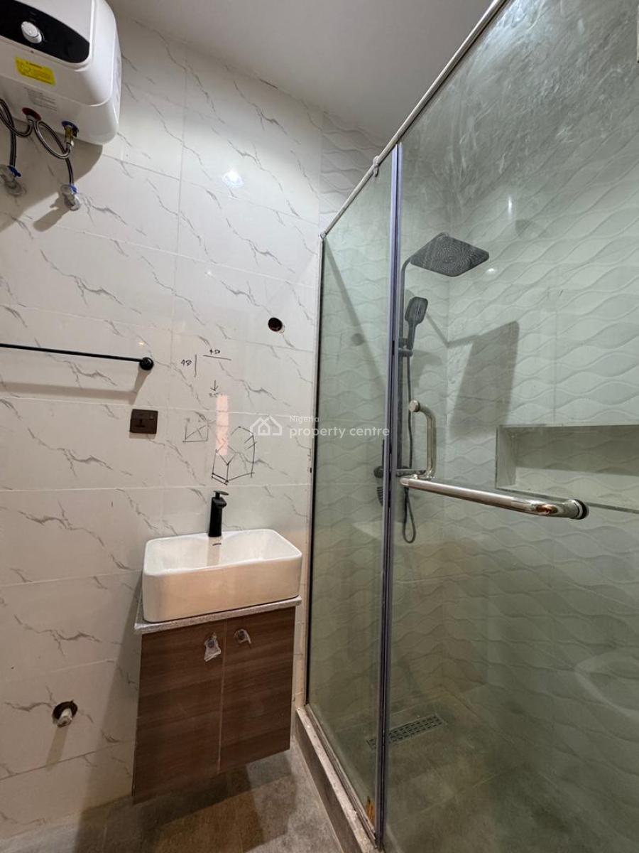 Amazing 3 Bedroom Apartment Within a Serene Environment, Ikate, Lekki, Lagos, Flat / Apartment for Sale