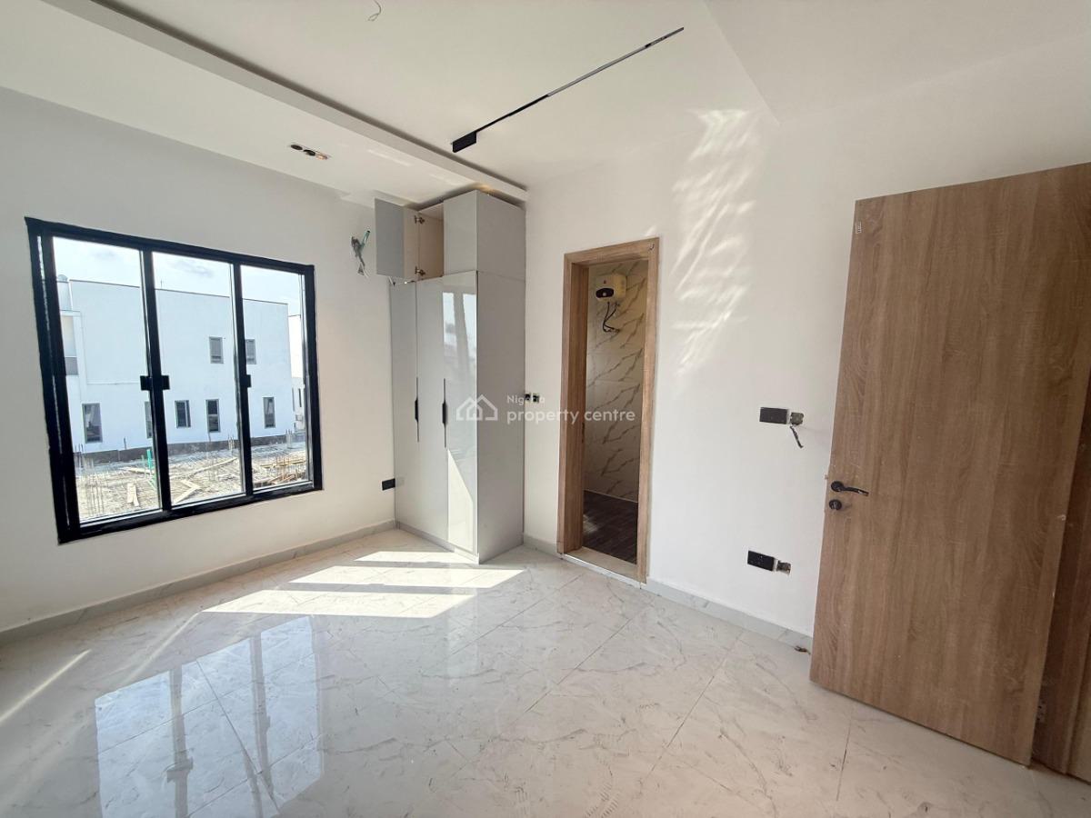 Serviced & Automated 4 Bedroom Terrace Duplex with Bq, Pool and Gym., Lekki Phase 1, Lekki, Lagos, Terraced Duplex for Rent