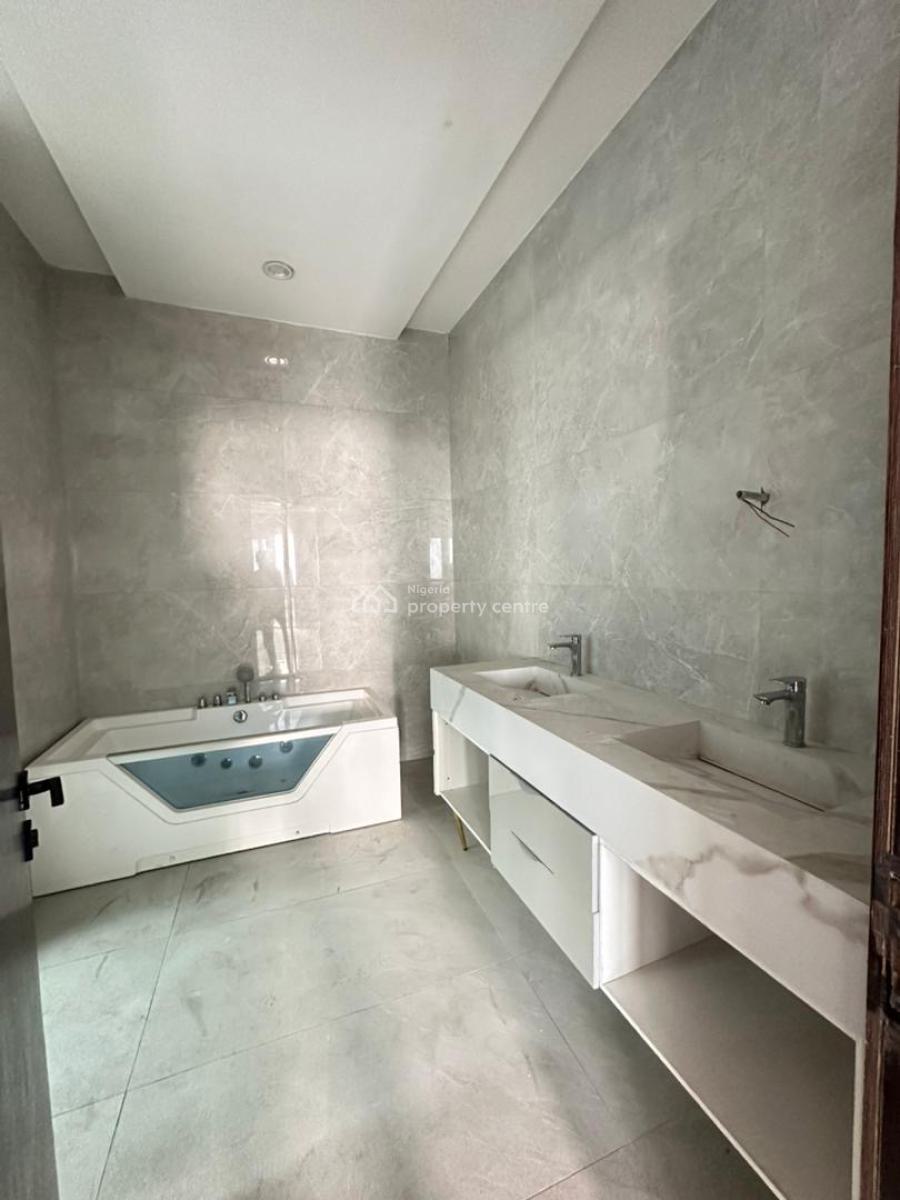 Exquisite Luxury 4 Bedroom Penthouse with Pool, Gym, Cinema, Study, Bq, Lekki Phase 1, Lekki, Lagos, Flat / Apartment for Sale