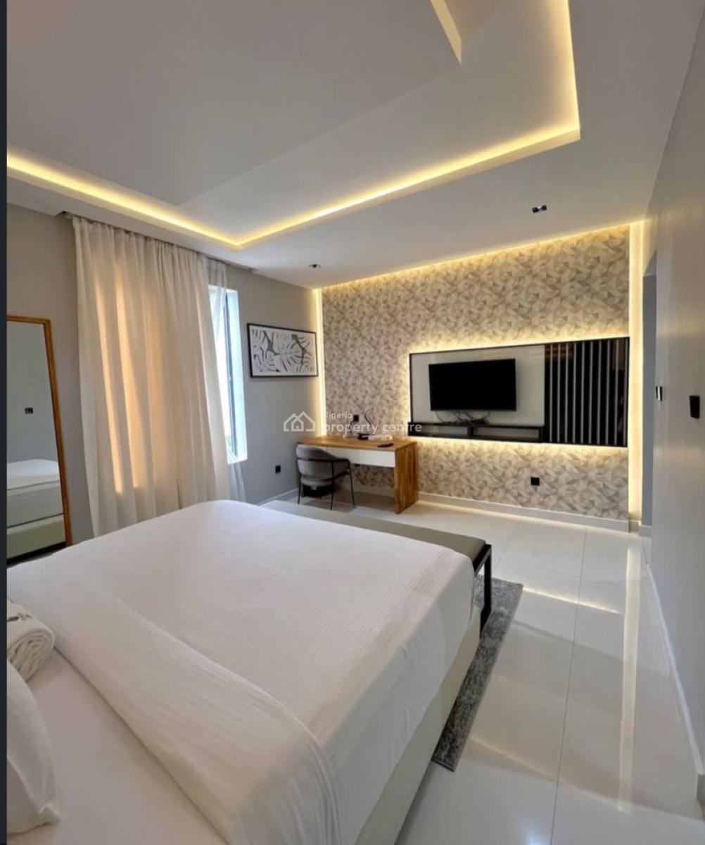 Exquisite Tastefully Furnished 2 Bedroom Apartment Now Available !!!, Katampe, Katampe, Abuja, Flat / Apartment Short Let