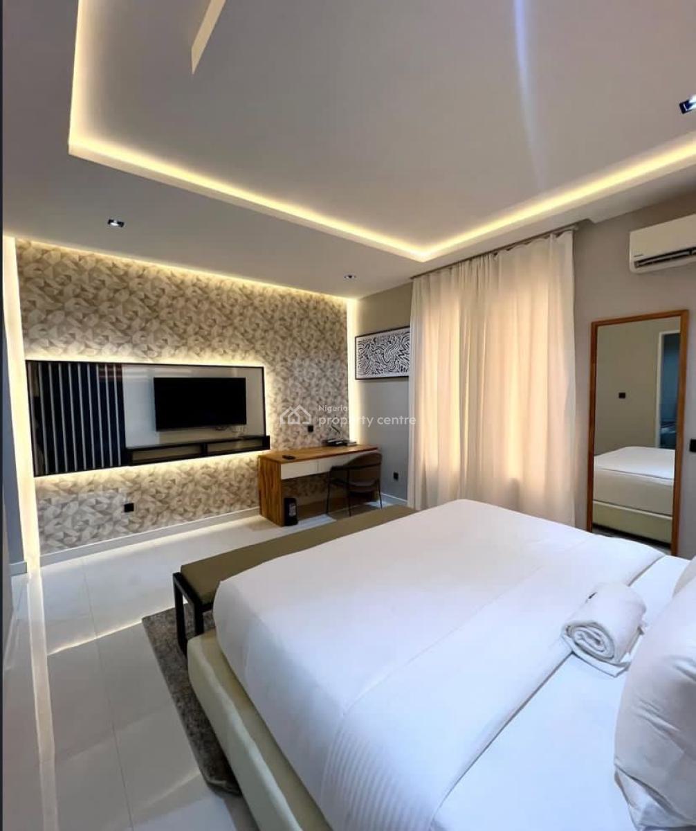 Exquisite Tastefully Furnished 2 Bedroom Apartment Now Available !!!, Katampe, Katampe, Abuja, Flat / Apartment Short Let