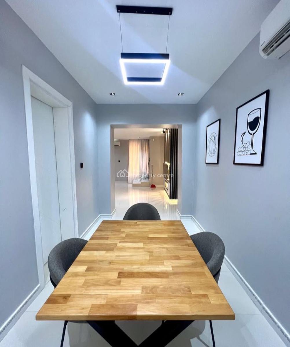 Exquisite Tastefully Furnished 2 Bedroom Apartment Now Available !!!, Katampe, Katampe, Abuja, Flat / Apartment Short Let