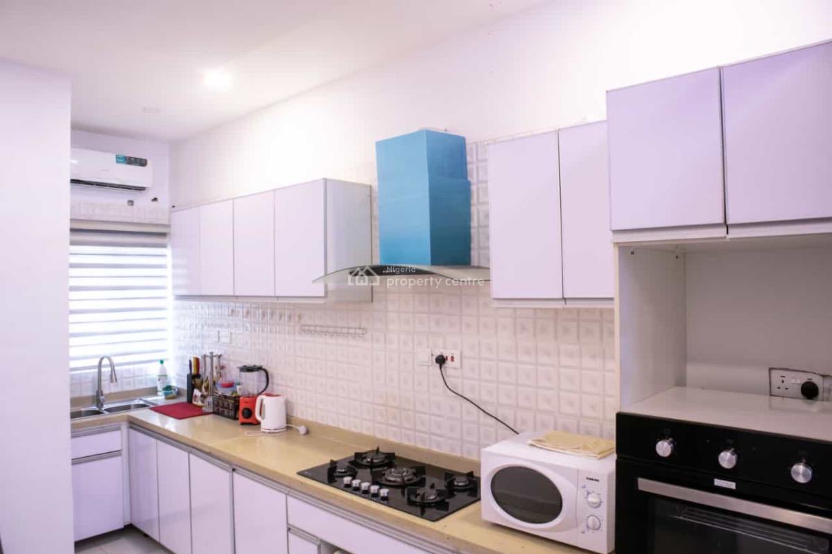 Fully Furnished 2 Bedroom Flat with Gym, Swimming Pool & 24 Hours, General Paint, By Lbs, Lekki, Lagos, Flat / Apartment for Rent