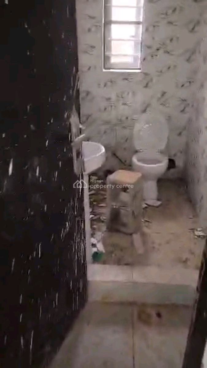 New Apartments 2 Bedroom Well Furnished, Powerline Sabo, Ojodu, Lagos, Flat / Apartment for Rent