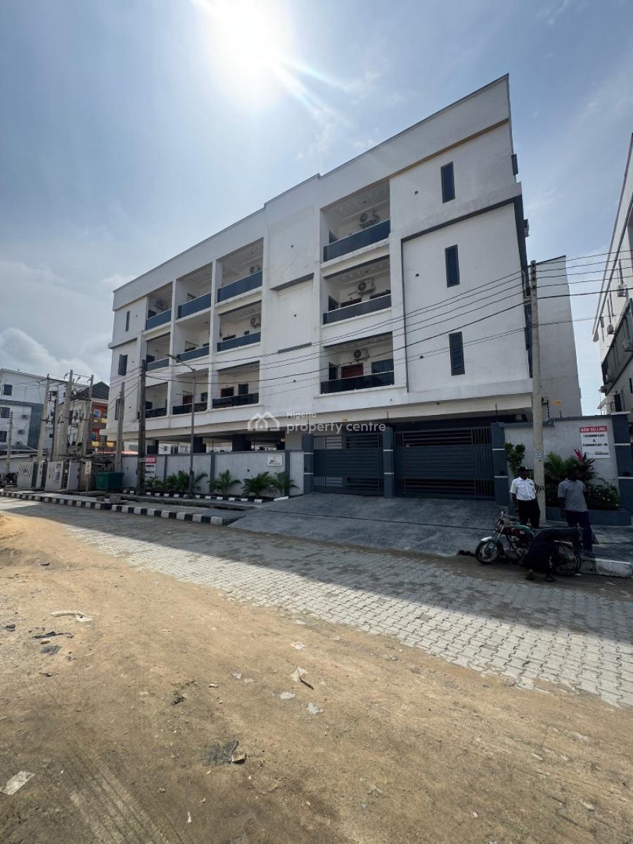 Newly Built 2 Bedroom Apartment with Pool and Gym, Ikate Elegushi, Lekki, Lagos, Flat / Apartment for Sale