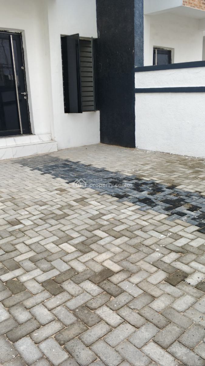 Semi Detached Duplex with Bq, Lekki Scheme 2 Estate Abraham Adesanya, Ajah, Lagos, Semi-detached Duplex for Sale
