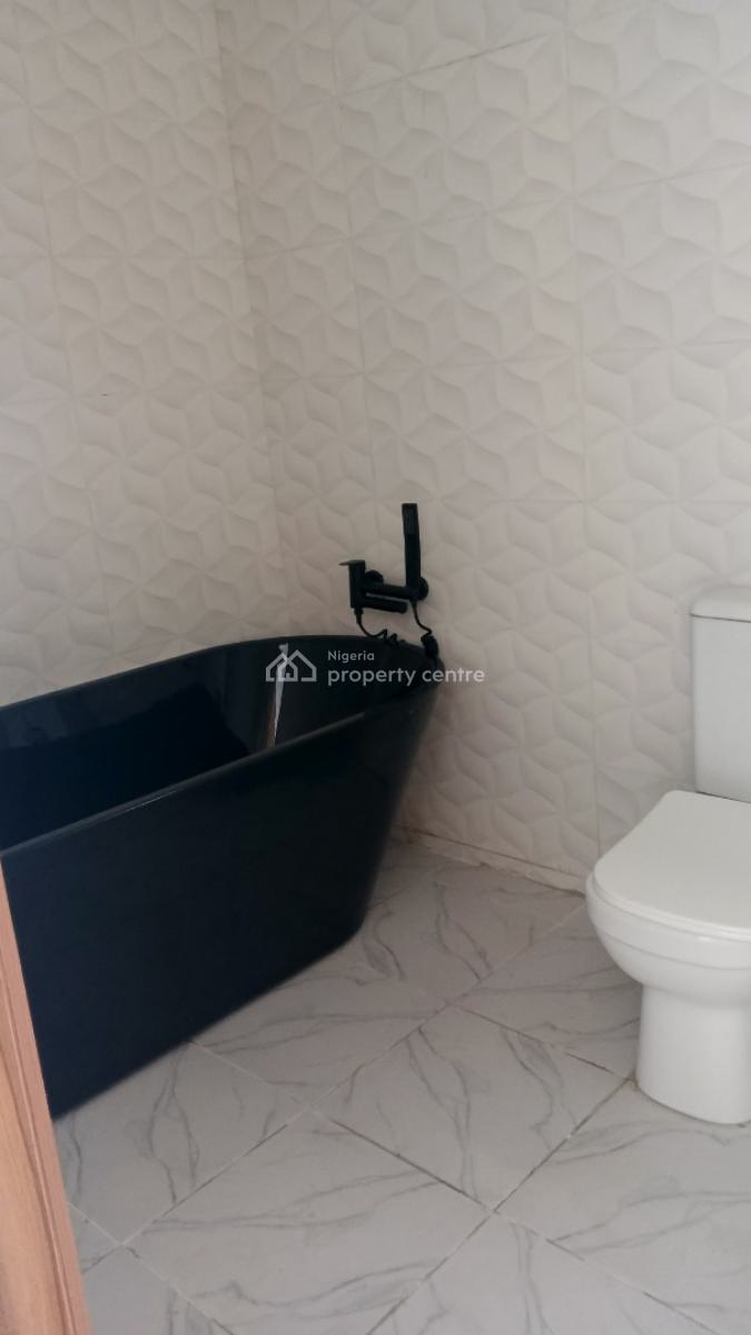 Semi Detached Duplex with Bq, Lekki Scheme 2 Estate Abraham Adesanya, Ajah, Lagos, Semi-detached Duplex for Sale