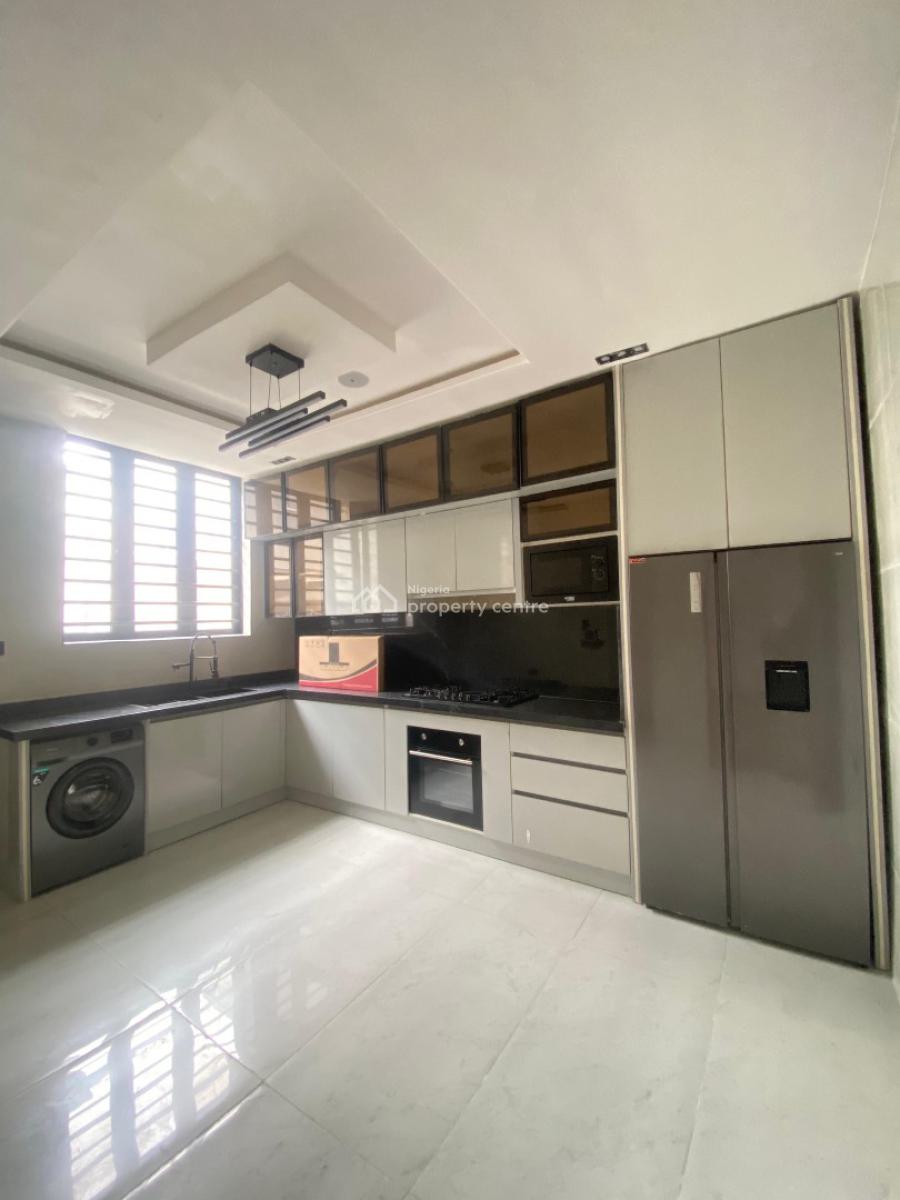 5 Bedroom Semi Detached Duplex with a Room Bq and Swimming Pool, Lekki Phase 1, Lekki, Lagos, Semi-detached Duplex for Sale